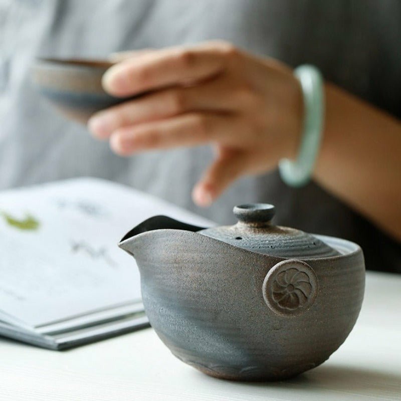 Ceramic Japanese Portable Tea Pot & Cup - Ideal Place Market