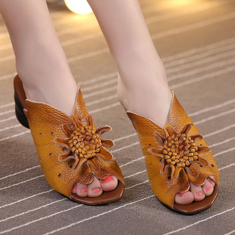 Hand-Cut Supple Tanned Leather Abstract Floral Summer Slipper Sandals - Ideal Place Market