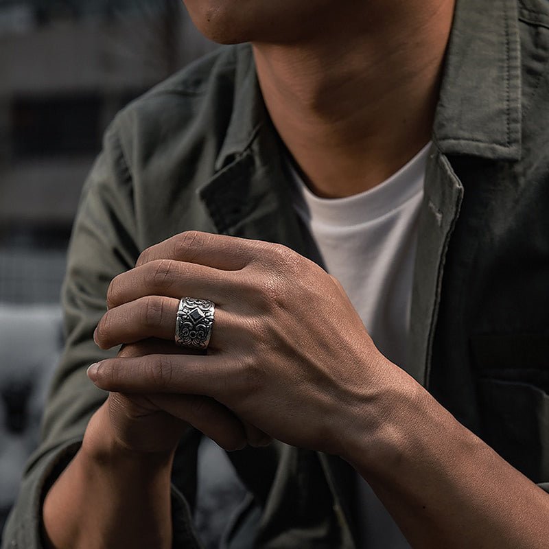 Men's Black Zircon & Rustic Detailed Silver Adjustable Ring - Ideal Place Market