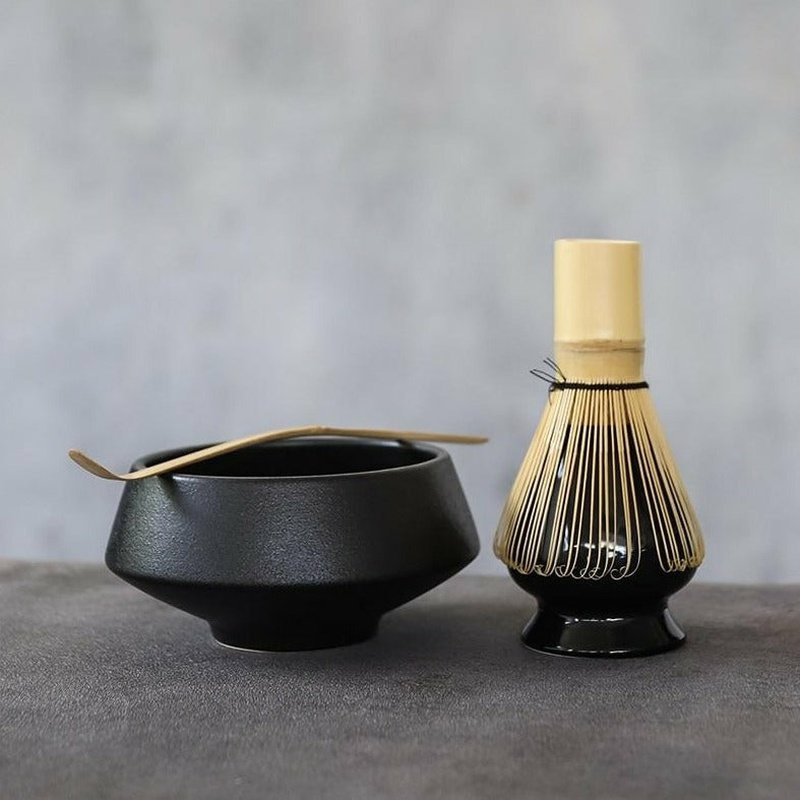 Traditional Black Ceramic Matcha Set with Bamboo Whisk - Ideal Place Market